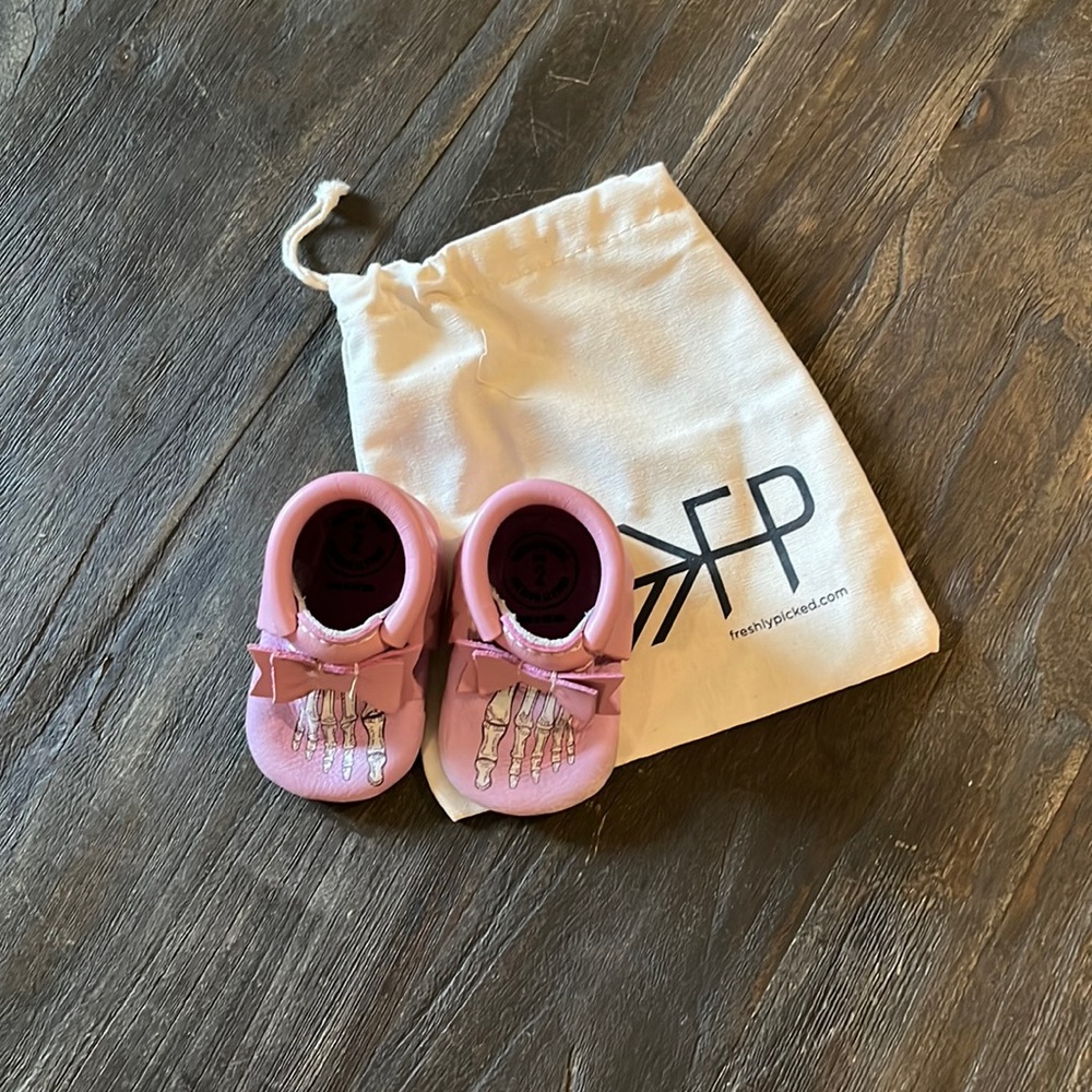 Freshly Picked Soft Sole Skelton Shoe Size 2